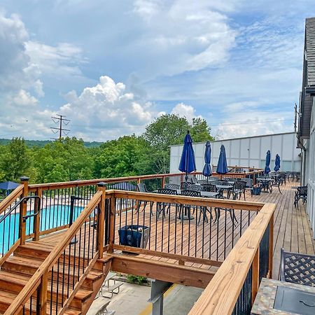 Premier Cozy Cabin - Free Amenities & Comm Indoor Pools Bushkill Buitenkant foto