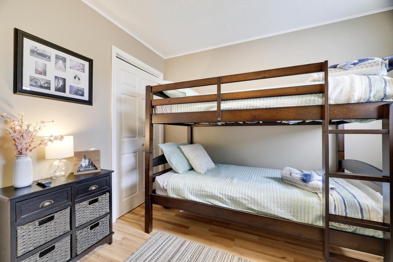 Premier Cozy Cabin - Free Amenities & Comm Indoor Pools Bushkill Buitenkant foto
