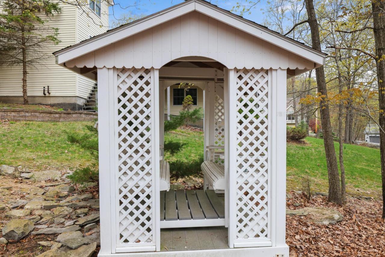 Premier Cozy Cabin - Free Amenities & Comm Indoor Pools Bushkill Buitenkant foto