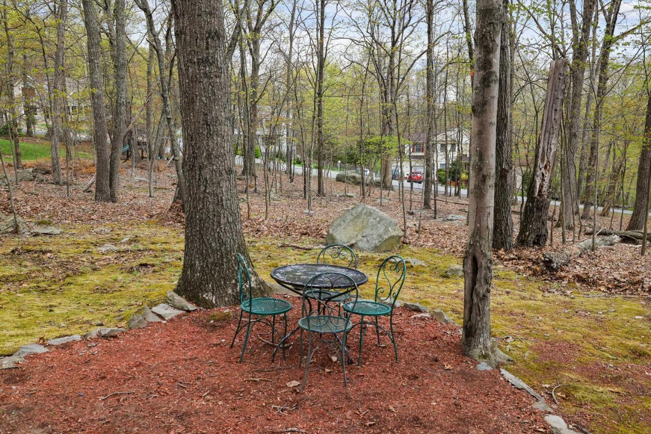Premier Cozy Cabin - Free Amenities & Comm Indoor Pools Bushkill Buitenkant foto