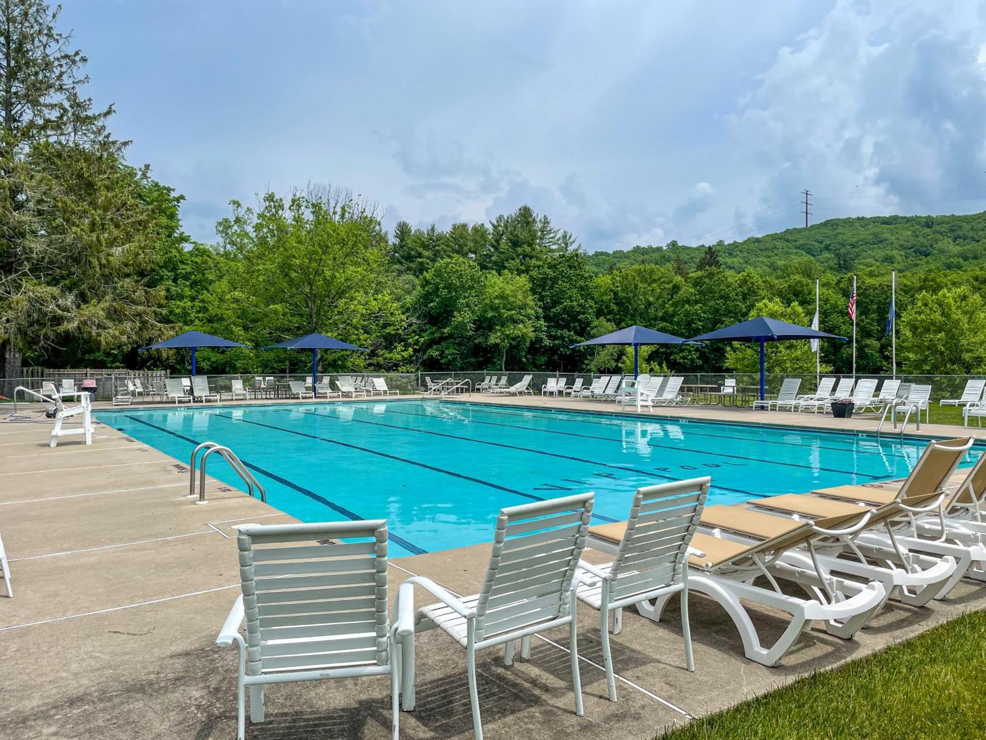 Premier Cozy Cabin - Free Amenities & Comm Indoor Pools Bushkill Buitenkant foto