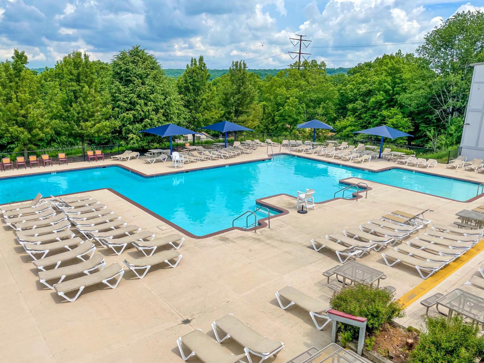 Premier Cozy Cabin - Free Amenities & Comm Indoor Pools Bushkill Buitenkant foto